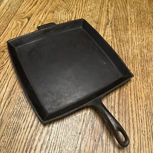 Vintage BSR Cast Iron Square Breakfast Griddle Skillet Clean BG 11 11.25” - Picture 1 of 8