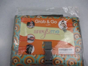 Baby Diaper Changing Pad Grab &Go for Baby (Circles Fun) - Picture 1 of 3