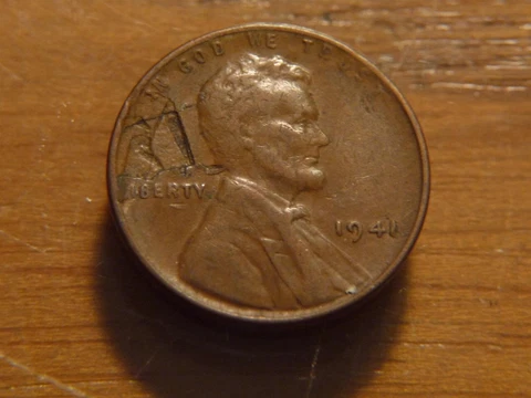 1941 P Lincoln Cent Penny Large Lamination error Circulated Condition SKU# 23769 Cover