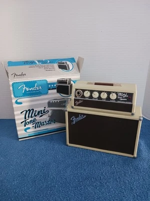 Genuine Fender Tone -Master Mini Travel Portable Electric Guitar Amp - Image 1 of 4