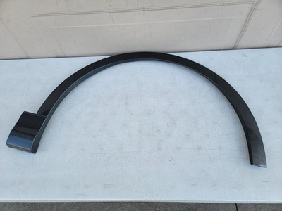 2019 - 2023 奥迪 Q8 前轮拱门挡泥板 FLARE 4M8853718 原始设备制造商 — 第 1/4 张图片