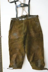 Vintage Lederhose Kniebund Jagdszene Trägerlatz Antiklook Glattleder grün Gr.48 - Bild 1 von 8