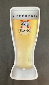 Réf 30 - GRAND AUTOCOLLANT STICKER verre de bière 1664 BLANC - 13 cm x 30 cm - Foto 1 di 1