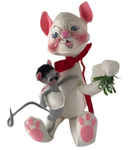 Annalee Cat Mouse 13" Doll 1981 Large Mobilitee Christmas Mistletoe Plush Decor - Picture 1 of 13