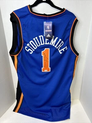 AMAR’E STOUDEMIRE FIRMADO ADIDAS AUTÉNTICO SWINGMAN JERSEY KNICKS JSA AUTÉNTICO. B3  Foto 1 de 4