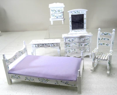 Dollhouse Miniature 1:12 vtg hand painted BEDROOM 6 pc wood FABULOUS SET blues - Image 1 of 4