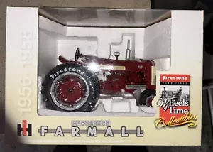 Highly Detailed International Harvester Farmall 450 with Electrall - Picture 1 of 6