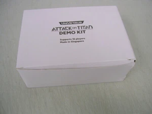 Kit de demostración Attack on Titan (Universus CCG TCG) admite 16 jugadores - Imagen 1 de 1