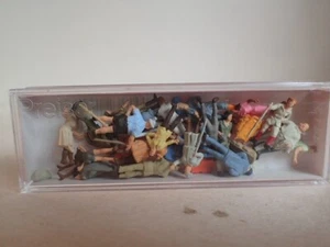Preiser Spaziergänger Wanderer einfach Bemalt Großpackung 24St 14413 H0 1:87 OVP - Bild 1 von 2