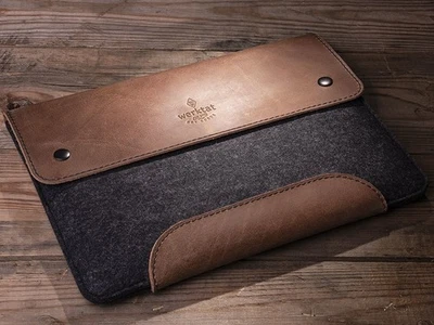 Werktat MacBook Pro Tasche – Leder & Filz – Rustikale Hülle – Made in Germany - Bild 1 von 4