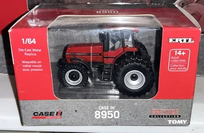 Estuche ERTL Prestige IH 8950 Magnum con dobles 1/64 Foto 1 de 4