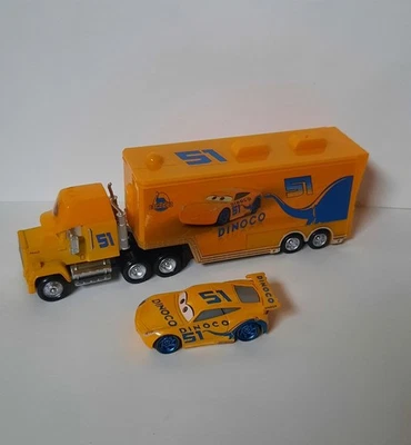 Disney Pixar CARS CAMION MACK CRUZ RAMIREZ + CRUZ auto n.51 Dinoco sfuso maclama - Immagine 1 di 4