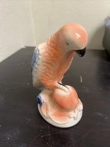 Vintage Porcelain Perched Parrot Figurine - Picture 1 of 3