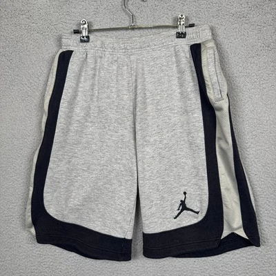 Pantalones Cortos Jordan Niños XL Gris Negro Logo Jumpman Baloncesto Atlético Salón Deporte  Foto 1 de 4