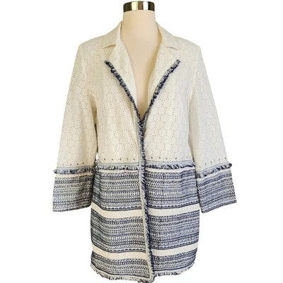 Chaqueta con ojales de algodón adornada Chicos para mujer talla pequeña con flecos boho con cuentas Foto 1 de 4