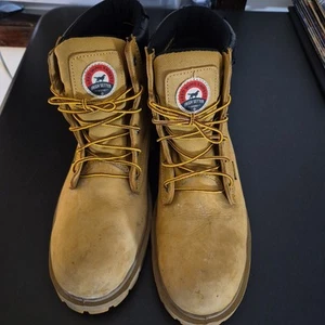 Red Wing Irish Setter Mens Size 13 Work Boots Oil and Slip Resistant - Picture 1 of 23