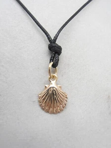 Capasanta : Ciondolo in Oro Giallo 18 Kt - Pendente Conchiglia - San Giacomo - Picture 1 of 7