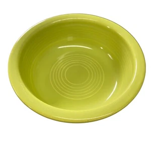 Fiesta Bowl 4.75" Fruit Berry Original Chartreuse HLC Homer Laughlin Años 50 Chip - Imagen 1 de 5