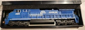 Bachmann N Scale GE Dash 8-40CW Diesel Locomotive Conrail #6058 - Picture 1 of 7
