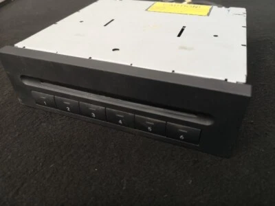 Genue CD Changer 6 CD  FOR Mercedes W211 W164 E ML GL R Class 2005+ - Imagen 1 de 4