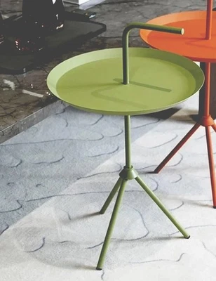 George Oliver - Twigg 14.96” Portable Round Metal Side Table with Handle / Green - Image 1 of 4