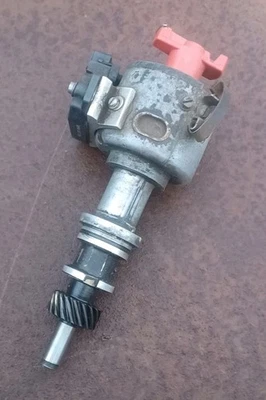 FORD 2.0 PINTO STD BOSCH ELECTRONIC DISTRIBUTOR # 0237003041 TRANSIT FOR SPARES - Image 1 of 4
