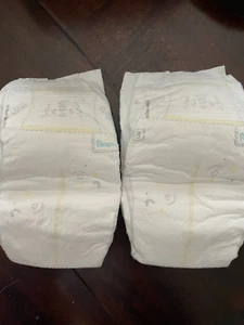 Pampers Size 3 Baby Diapers Sample Pack of 2 - Picture 1 of 2