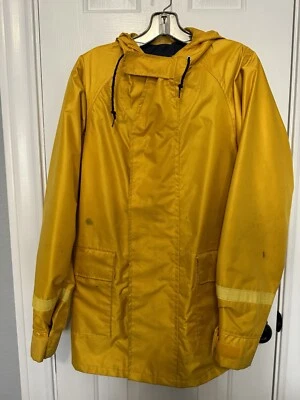 Vintage Lands' End Yacht Store Sailing Jacket - Image 1 of 4