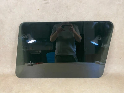 Mercedes G class W463 GENUINE Rear Right Trunk Window Toned A4636733610 - Image 1 of 4