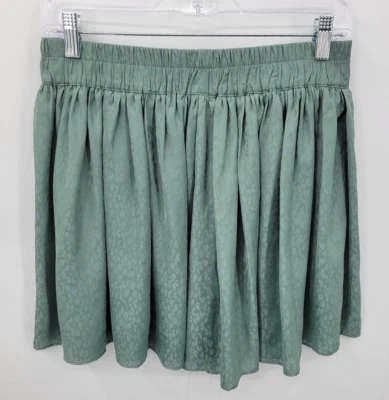 Pantalones Cortos Umgee Para Mujer Mediun Verde Estampado Animal Satinado Fluido Pull On Hada Boho Nuevos con Etiquetas Foto 1 de 4