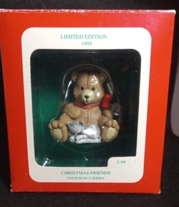 NEW IN BOX 1995  A WORLD OF CHRISTMAS "CHRISTMAS FRIENDS" 4TH IN A SERIES - Picture 1 of 5