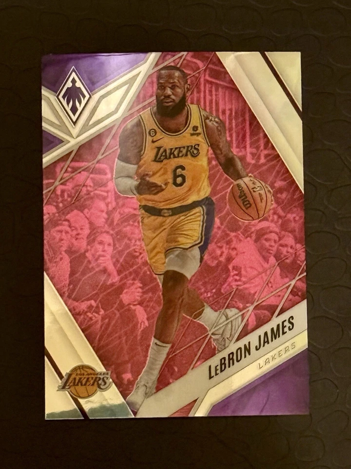 2022-23 Panini Chronicles - Phoenix #568 LeBron James - Image 1 of 2