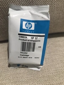 HP 57 Tri Color Genuine C6657AN Ink cartridge OEM for Deskjet OfficeJet Printer - Picture 1 of 4