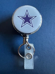 DALLAS COWBOYS Retractable Reel Clip Badge | ID Holder w/ Key Ring - Picture 1 of 5