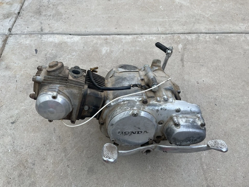 1973 Honda CT90 Trail 90 CT Engine Motor Complete 3120 Miles ORIGINAL - Image 1 of 4