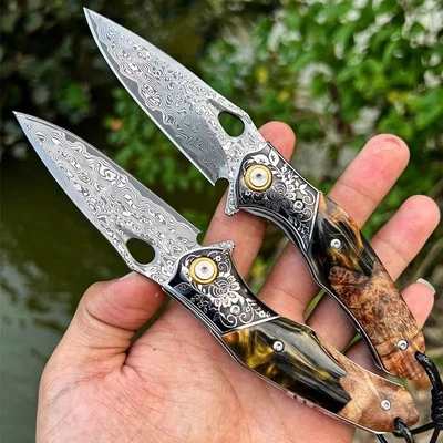 Handmade Damascus Pocket Knife Hunting & Camping Knife Damascus 2 Folding Knife - Image 1 of 4