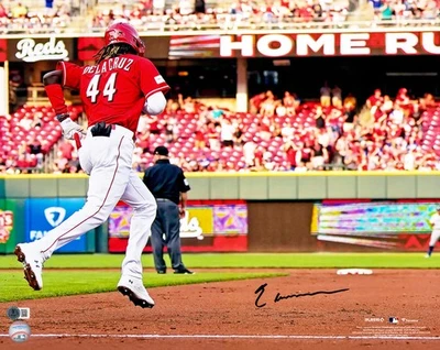 SALE! Elly De La Cruz Auto 16x20 Photo Cincinnati Reds Home Run Trot Beckett Wit - Image 1 of 4