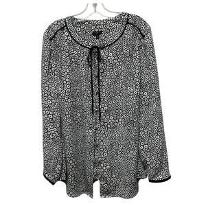 Talbots 1X Blouse | Black & White Floral Print | Tie Neck Classic Career Top - Picture 1 of 9