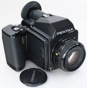 PENTAX 645 + 75mm 2.8 - Picture 1 of 10