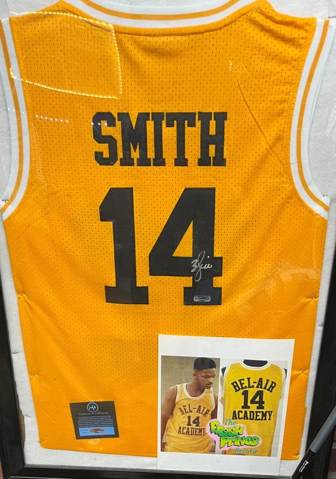 威尔·史密斯 #14 Bel-Air Academy 篮球球衣 新鲜王子 签名 — 第 1/1 张图片