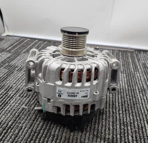 Valeo 439609 Aluminum Alternator 220A for Mercedes and Dodge Sprinter 2500 3500 - Picture 1 of 4