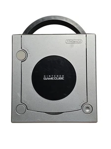 CONSOLE NINTENDO  GAME CUBE VINTAGE NON TESTATO  - Foto 1 di 5