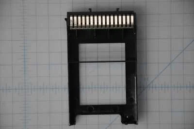 Lenovo ThinkSystem Hot-Swap 2.5" HDD Filler, 00WF660 - Image 1 of 2