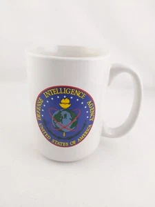 Taza de café blanca de la Agencia de Inteligencia de Defensa 4,5 pulgadas de alto - Imagen 1 de 6