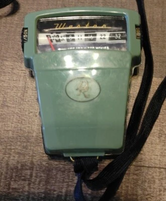 Medidor de exposición Weston vintage lectura directa modelo 854 con caja y algunos papeles Foto 1 de 4