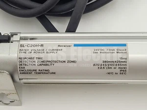 KEYENCE SL-C20H-R Receiver RATED VOLTAGE / CURRENT TYPE OF POWER SUPPLY - Picture 1 of 8
