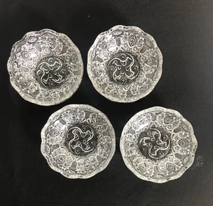 Lote de 4 cuencos vintage de vidrio cortado con dientes de sierra diseño/patrón intrincado - Imagen 1 de 3