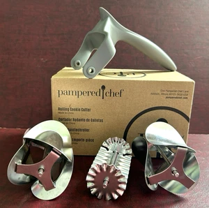 Pampered Chef #1442 Rolling Cookie Cutter Hearts Circle Square Retired Used Once - Picture 1 of 4