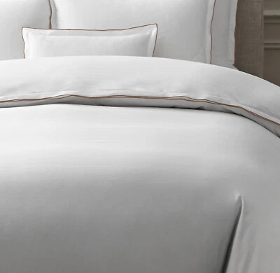 Funda nórdica blanca completa/reina con puntada italiana herrajes de restauración $325 Foto 1 de 4