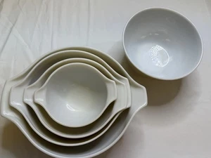 Vintage Pyrex Forest Fancies Mushroom Cinderella Nesting Mixing Bowl Set Of 5 - Picture 1 of 5